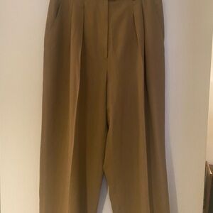 Lauren Ralph Lauren trousers with pleats and cuffs
